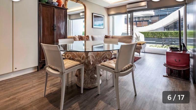 2 Bedroom Property for Sale in Sea Point Western Cape
